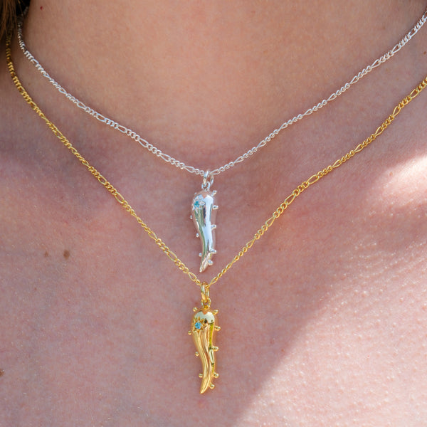 Sapphire Shield Chilli Necklace