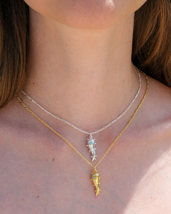 Sapphire Shield Chilli Necklace