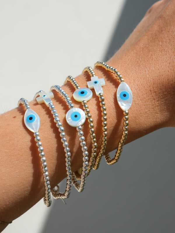 Eye catching bracelet