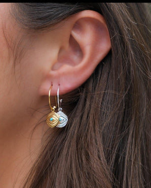 My tiny eye earrings - Sue Sensi